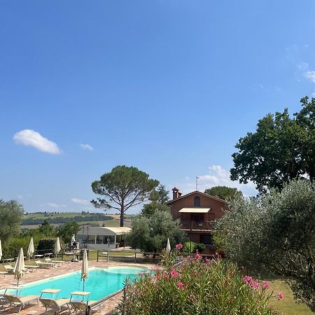 Agriturismo Villa Beatrice Mondavio 外观 照片