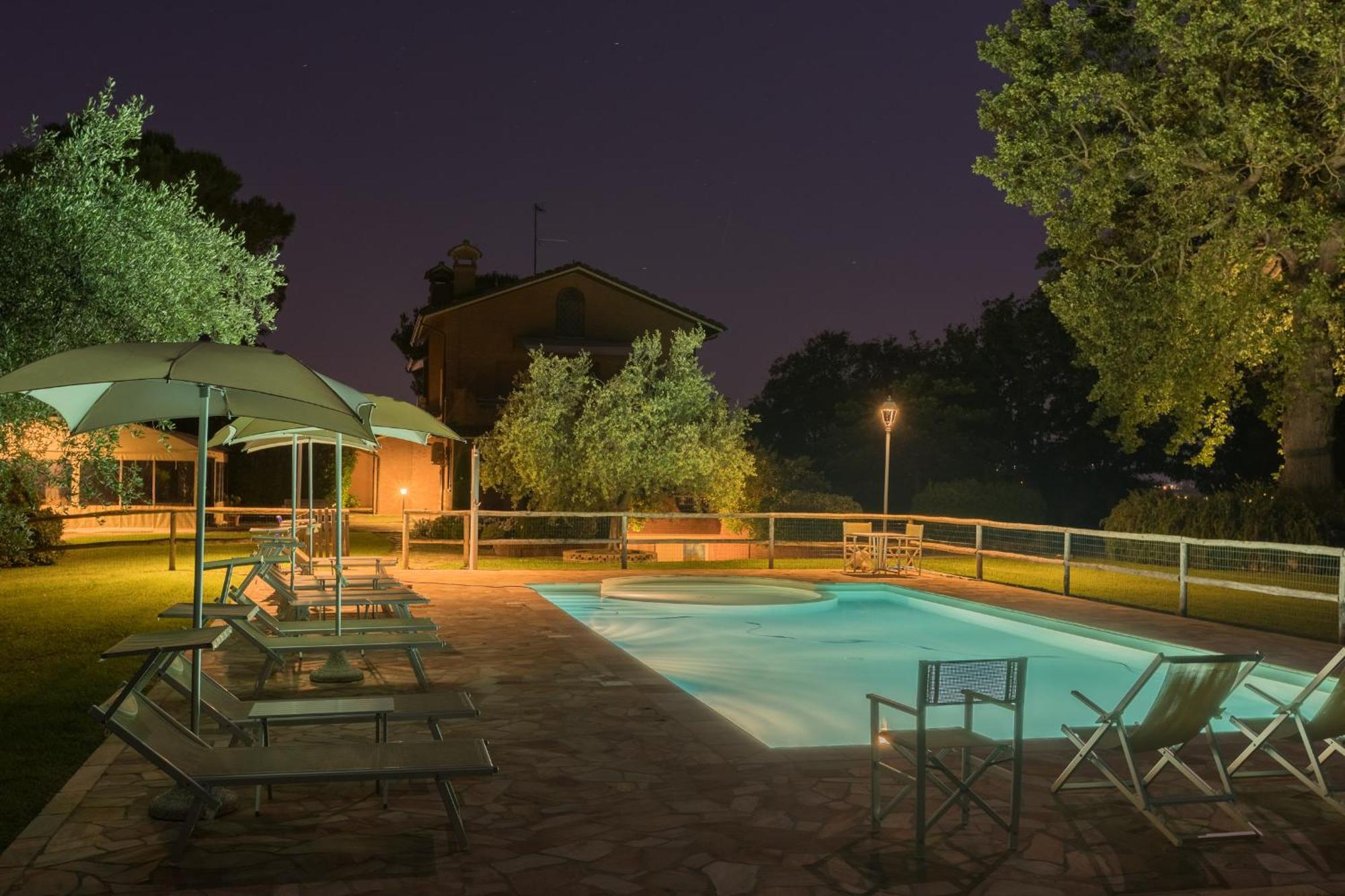 Agriturismo Villa Beatrice Mondavio 外观 照片