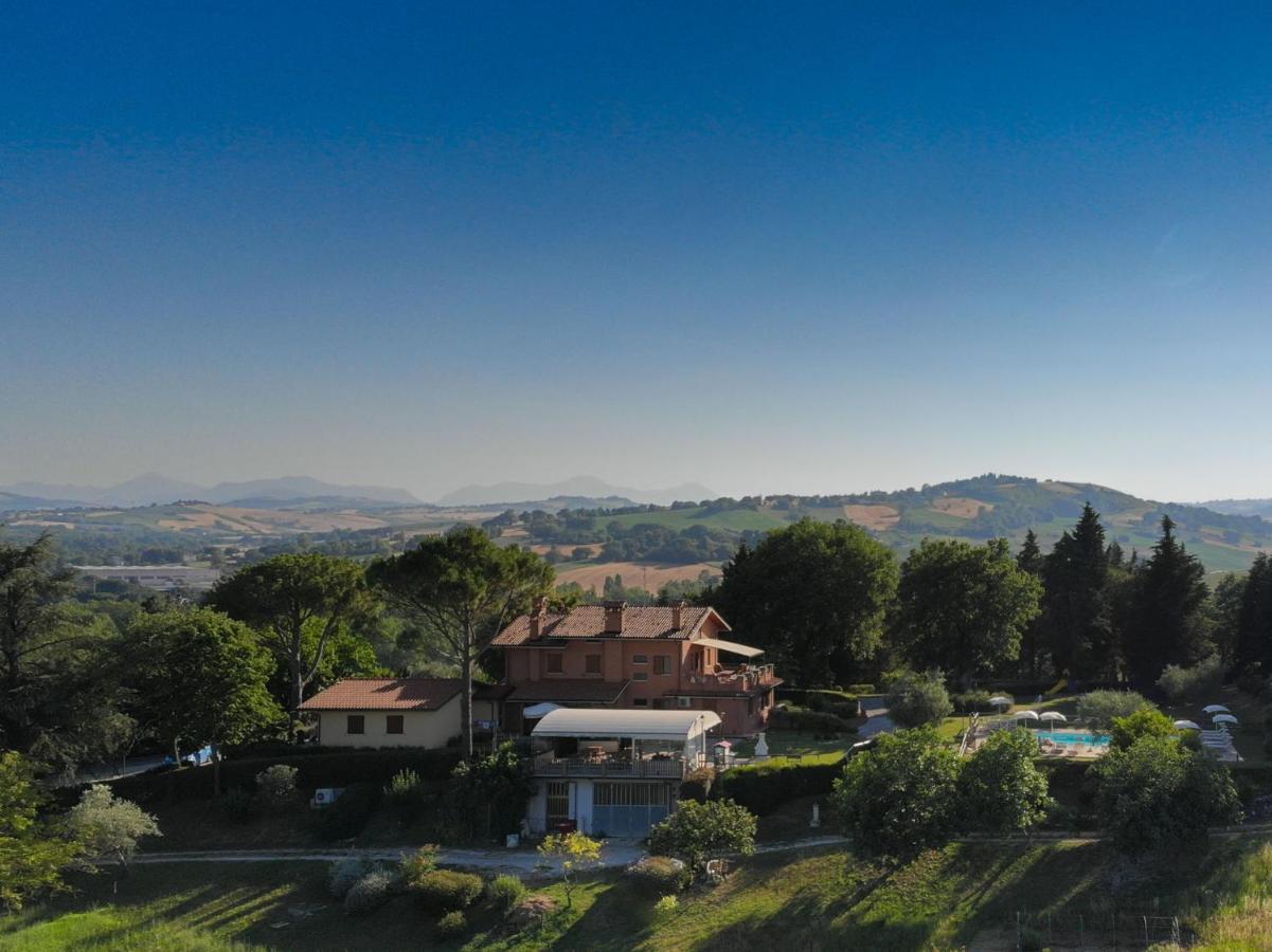 Agriturismo Villa Beatrice Mondavio 外观 照片